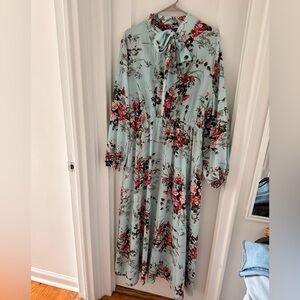 Floral Long Sleeve Dress in Mint Green